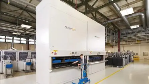 Quanto risparmi davvero con carrelli automatici e magazzini verticali